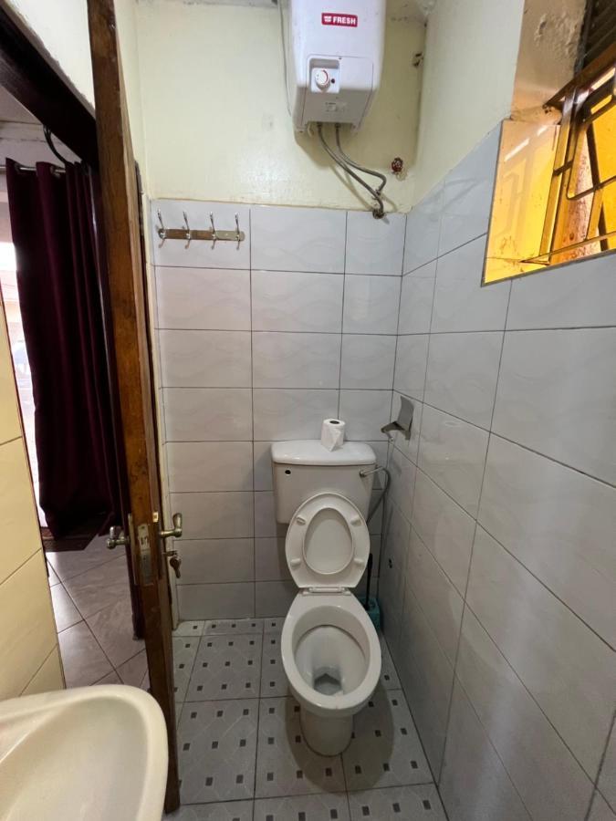 Lark Suites -Bukoto Kampala Kültér fotó
